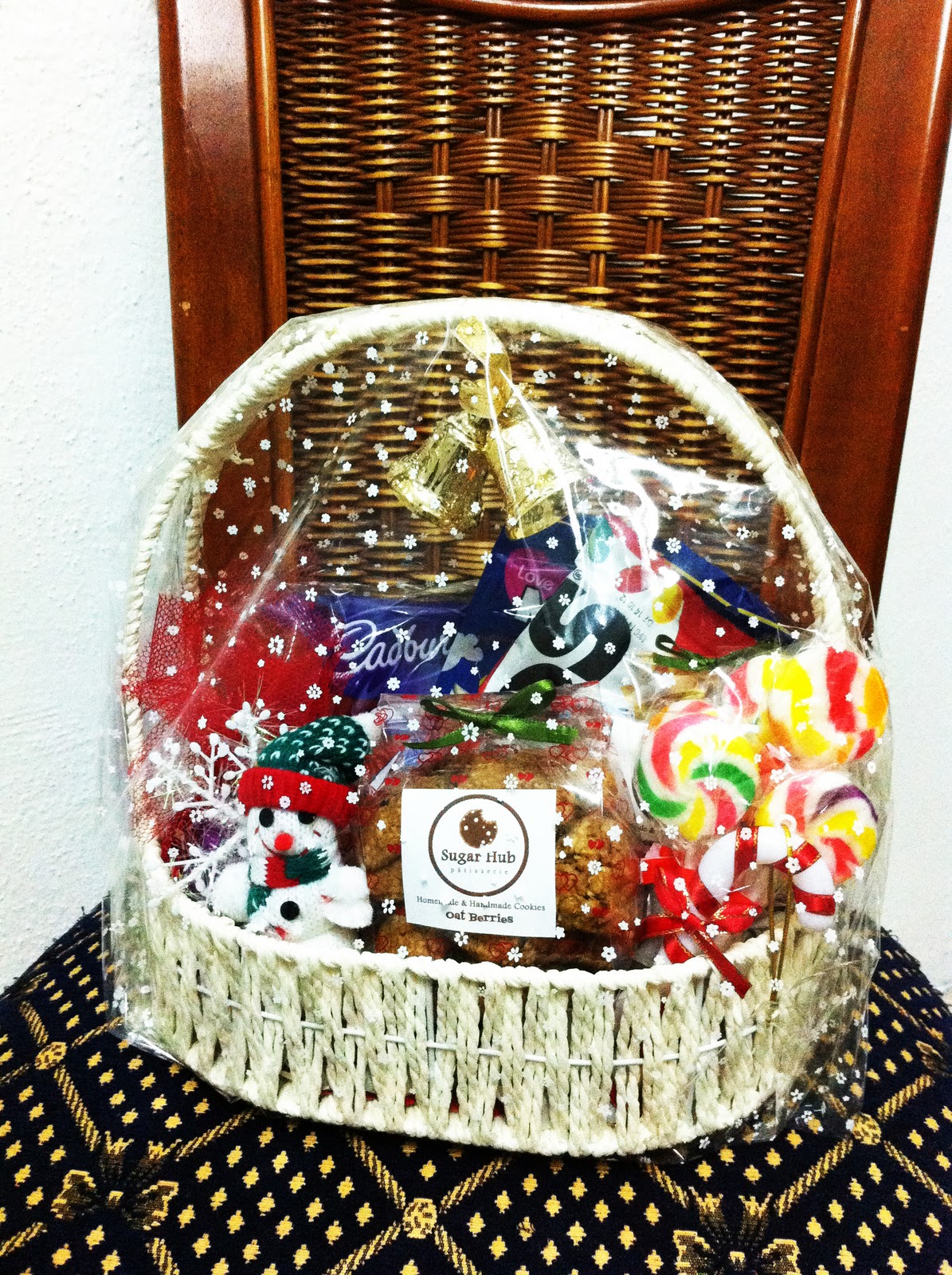 SugarHub: New arrival Christmas hampers and 3D paper bags