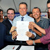 Prefeito Zé Carlos e governador da Bahia assinam termo que autoriza EMBASA licitar obra de implantação do sistema de abastecimento de água em Sítio Grande