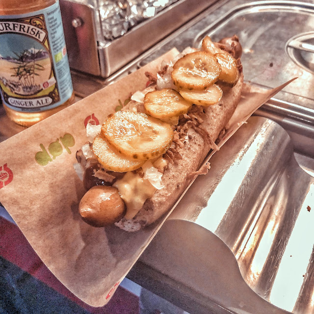 Budget Copenhagen - street food - hot dog