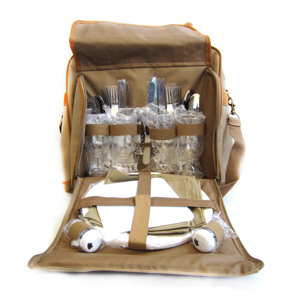 Survive the Elements Oztrail 29pc Picnic Set Carry Bag