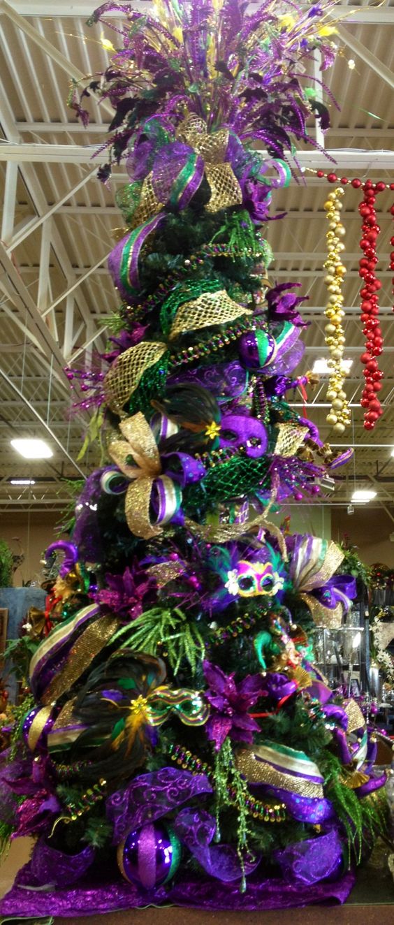 Peacock Tree Topper 2021