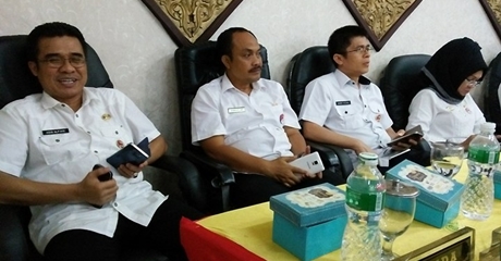 Semua Fraksi di DPRD Kota Padang Setujui KUPA-PPAS APBD Kota Padang Tahun 2017 Semua Fraksi di DPRD Kota Padang Setujui KUPA-PPAS APBD Kota Padang Tahun 2017