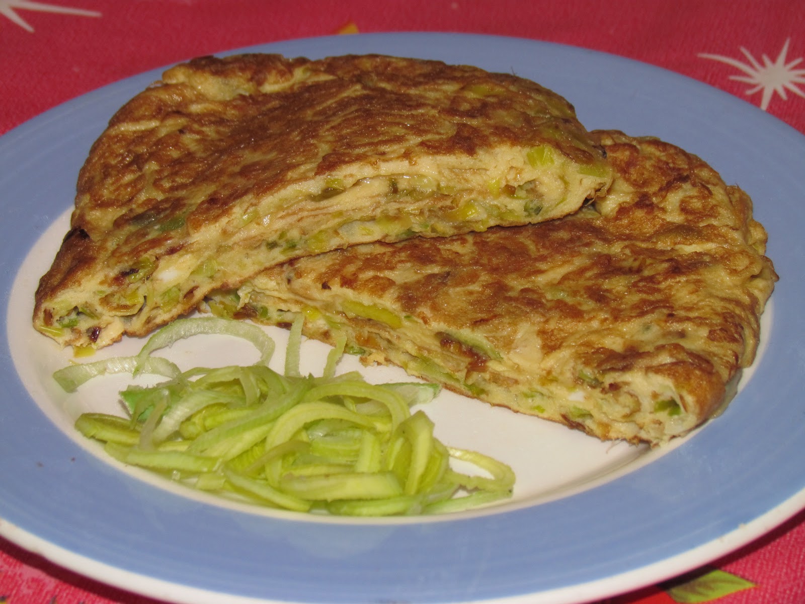 Salsillas en la Cocina TORTILLA DE PUERRO Y QUESO AZUL