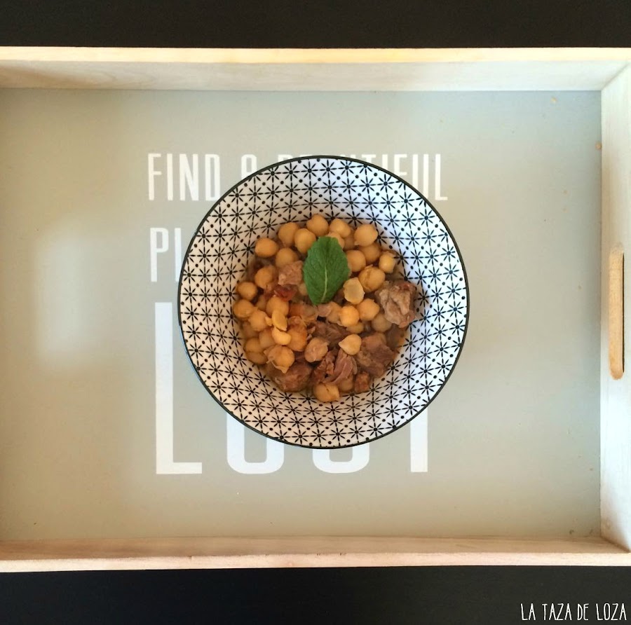 plato-de-Garbanzos-Carne-a-la-Gaditana (Tipo Menudo)