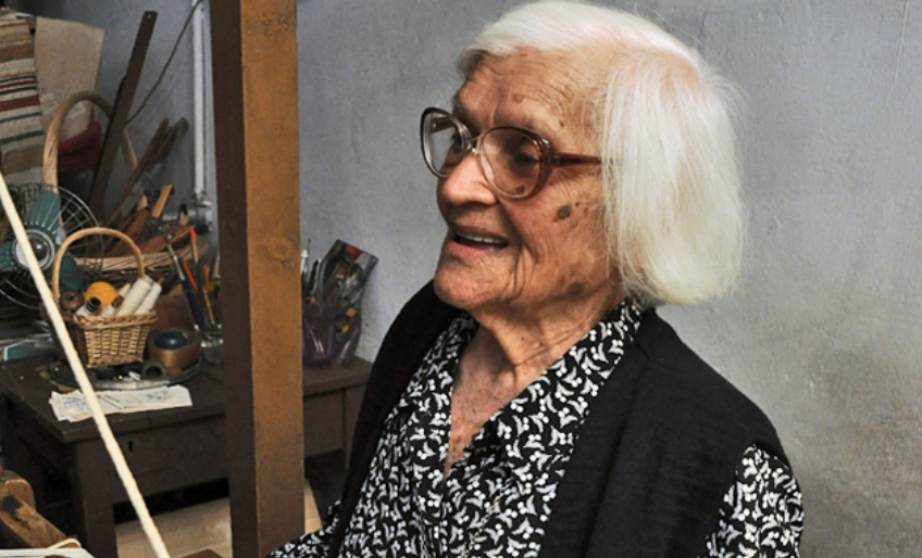 Η γηραιότερη γυναίκα της Ικαρίας, ηλικίας 105 χρονών. Ιωάννα Πρωίου