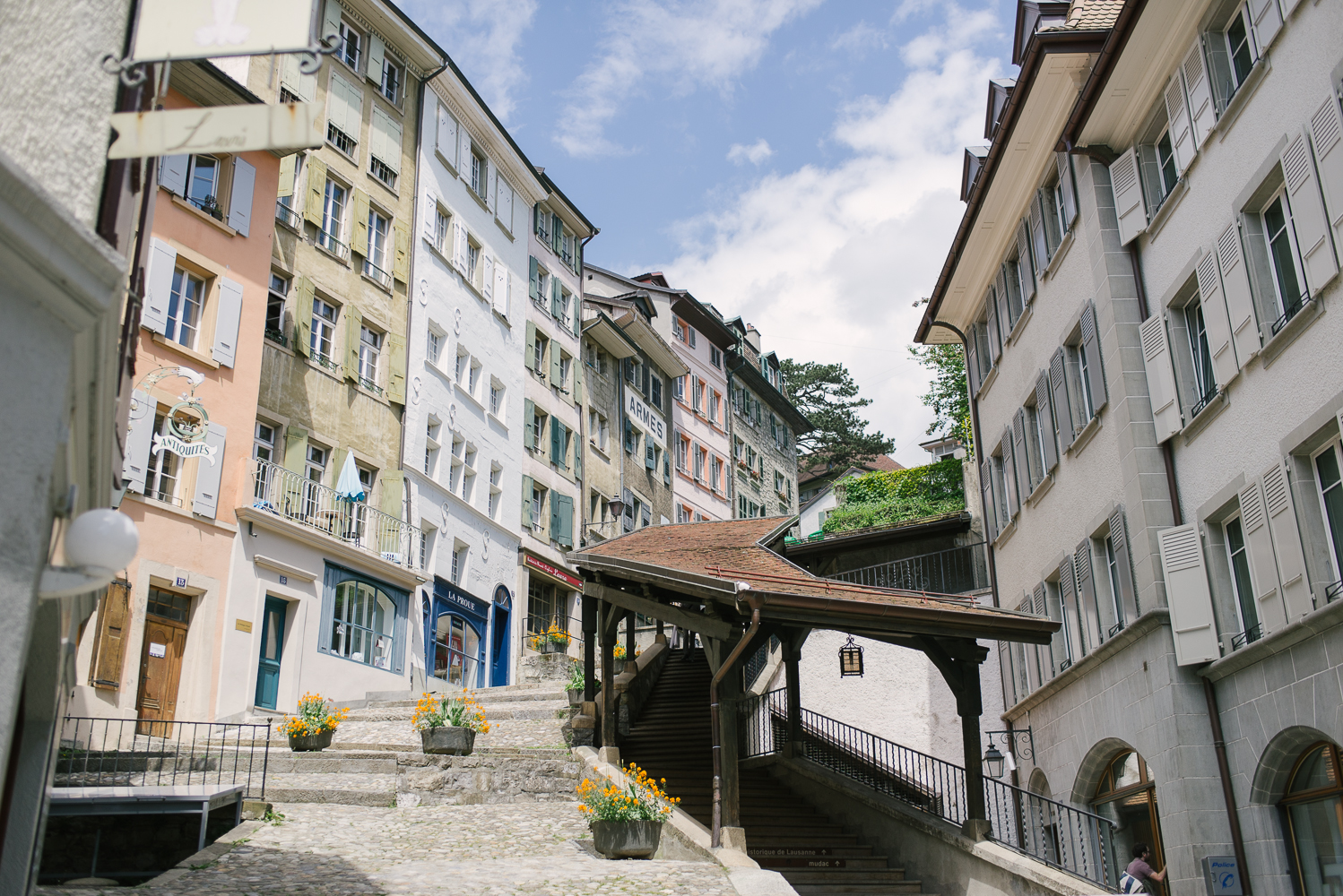Beautyosuaurs Lex-Alex Good-Lifestyle Blog-Travel Blog-Lausanne-Switzerland-AlexGoodTravels-Europe Beautyosuaurs Lex-Alex Good-Lifestyle Blog-Travel Blog-Lausanne-Switzerland-AlexGoodTravels-Europe