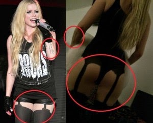 Avril Lavigne Collectible Titties.
