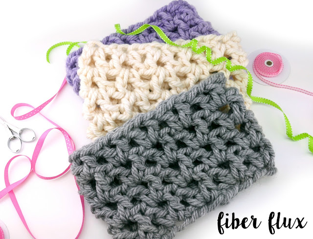 Fiber Flux: Free Crochet Pattern: Quickie Gift Cowls!