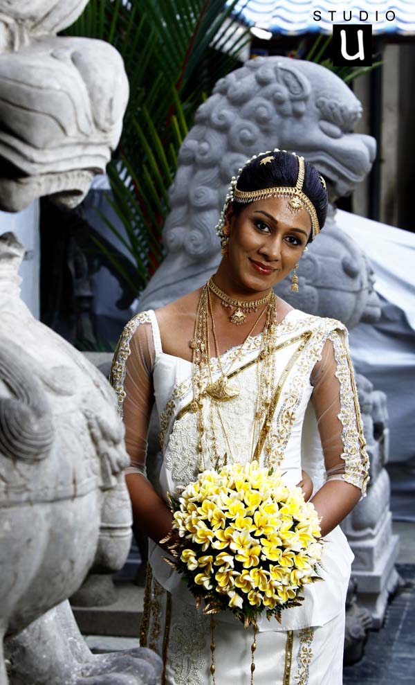 Goalpostlk.: wedding dress in sri lanka