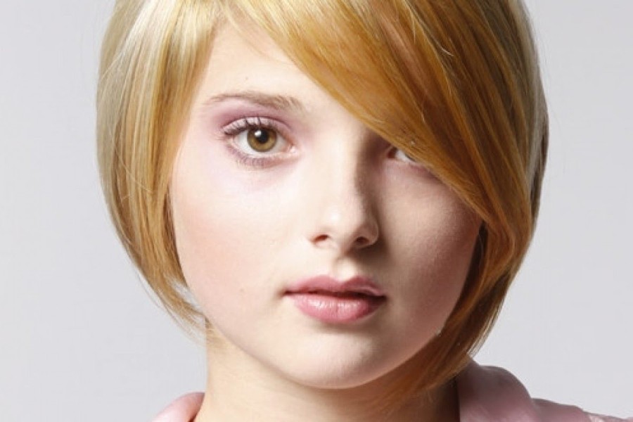 15 Model Rambut Bob Nungging Terbaru 2017