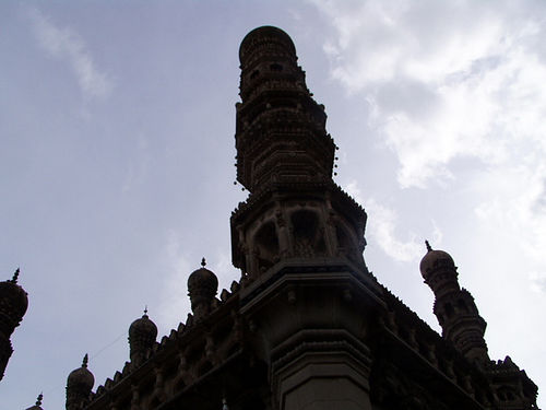 42407779 351df303de The three layered minarette of Toli Masjid in Hyderabad India