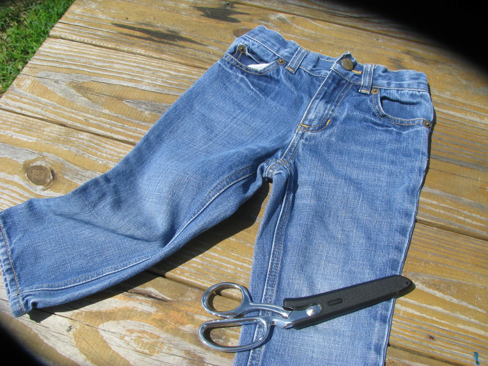 Cedar Fork Stitches NoSew Chaps...a tutorial!