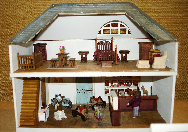 Good Sam Showcase of Miniatures Exhibit Old World European Toy Shoppe