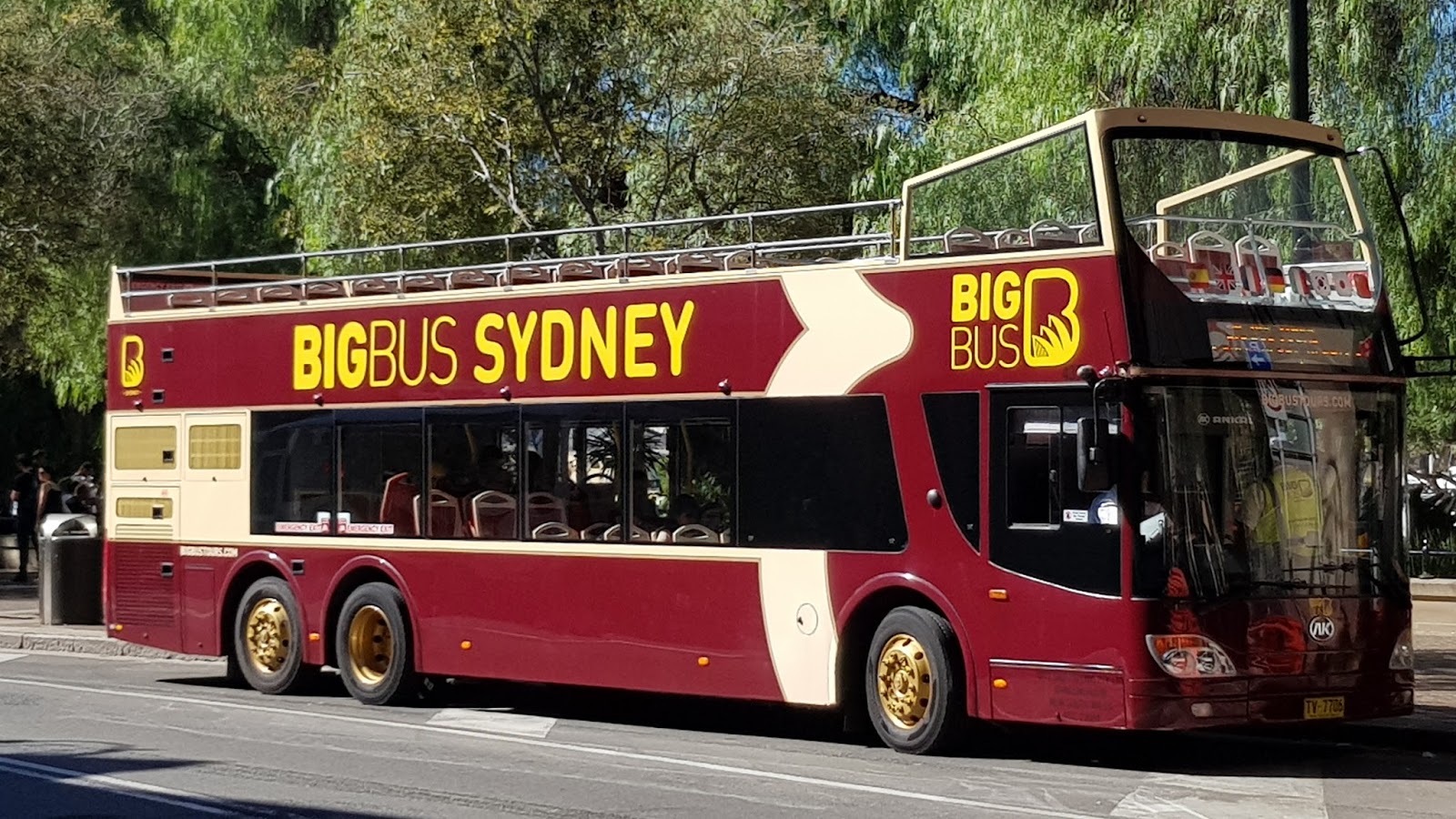 big tour bus sydney