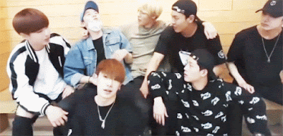 어린나이에 버라이어티한 인생을 살아온 아이돌 멤버 (feat자퇴X2) | 인스티즈