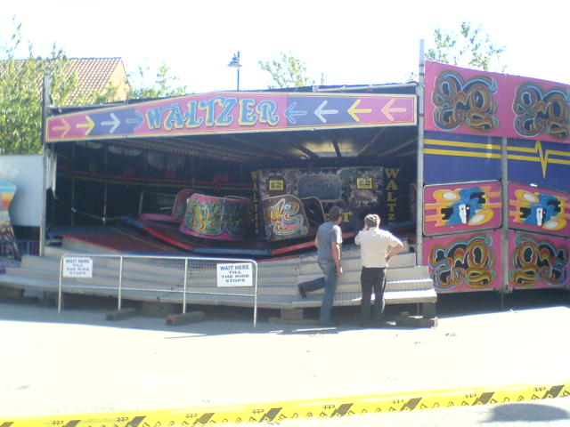 North East and Yorkshire Fun Fair Pics: 2006 Waltzer Photos