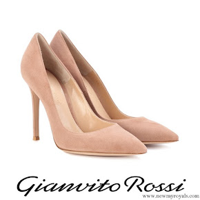 Kate Middleton wore Gianvito Rossi praline pumps