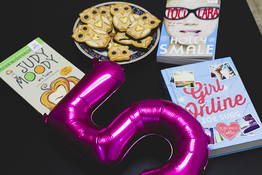 aniversare blogger 5 ani secretele cartilor balon roz cifra 5 carti aniversare blogger 5 ani secretele cartilor balon roz cifra 5 carti