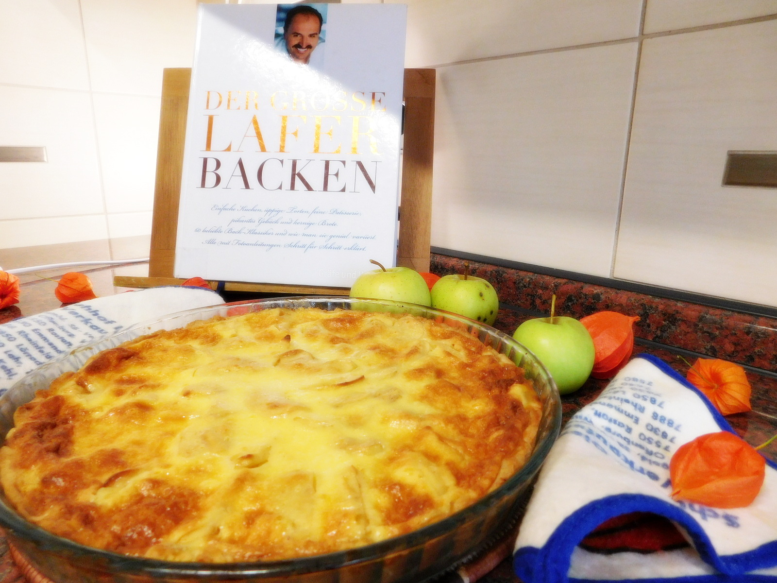 Irene Geschickte Hände: Apfel-Schmand-Kuchen nach Johann Lafers ...