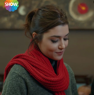 Miss Turkey Hande Ercel As Hayat Uzun In Turkish TV Serial Ask Laftan Anlamaz (90)