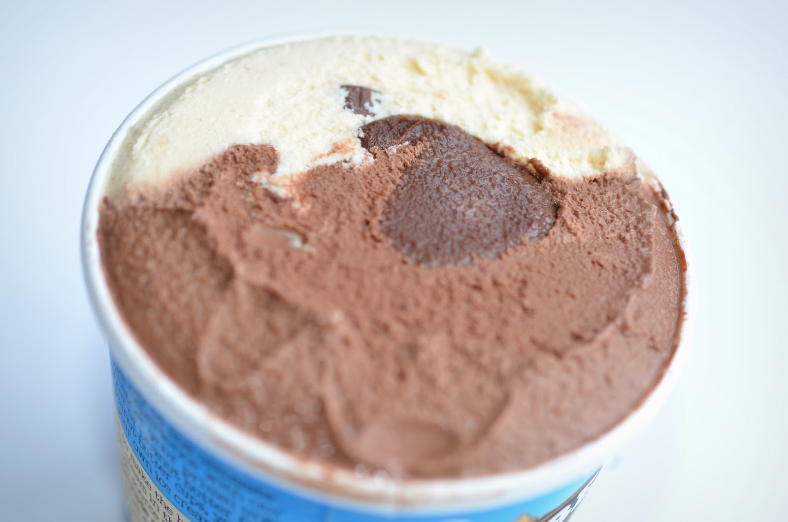 food and ice cream recipes REVIEW Ben & Jerry's Peanut Butter Fudge Core