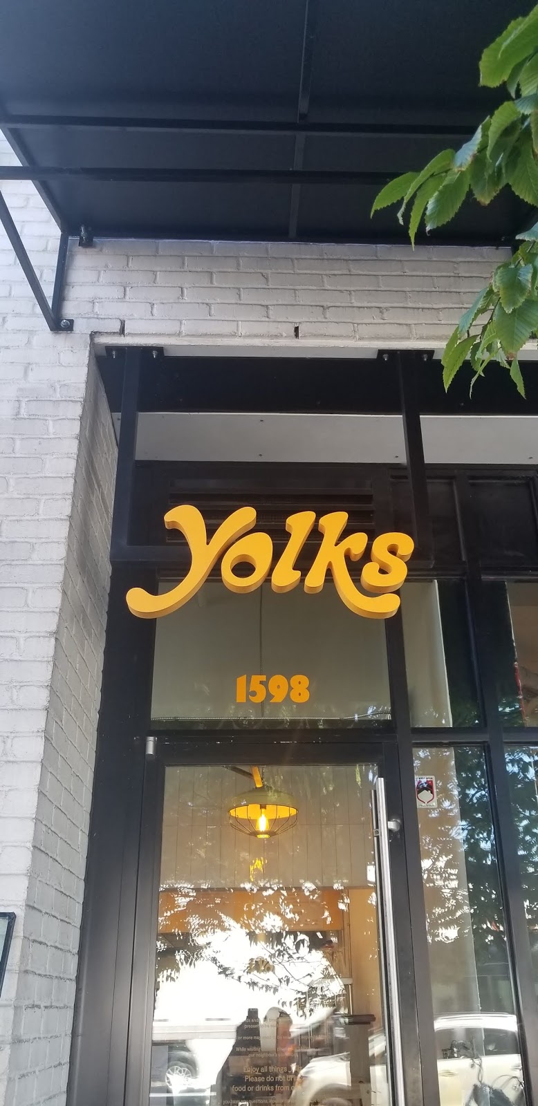Yolks Vancouver, Canada chichicho