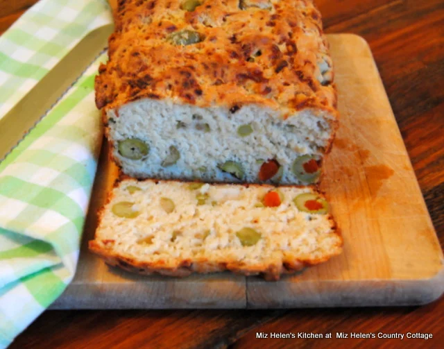 Cheesy Olive Beer Bread at Miz Helen's Country Cottage