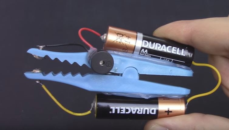 A Simple Door Alarm Using A Clothes Peg