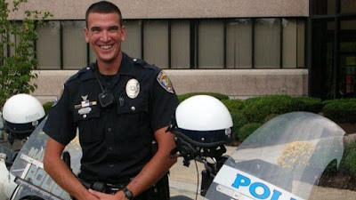 South Windsor Police Sergeant Dies While Breaking Up a Fight in a South Carolina Bar