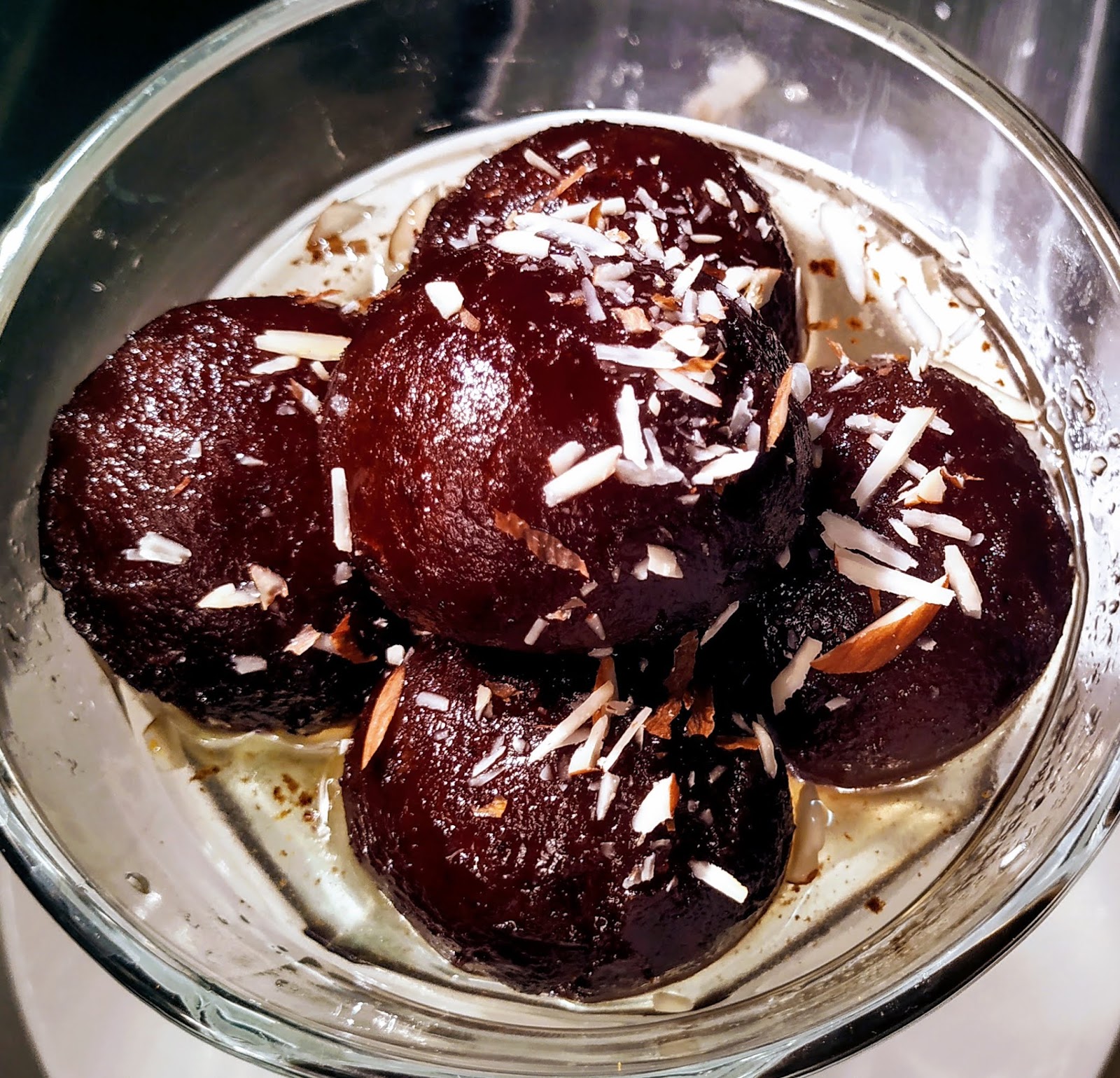 Delicious kala jamun recipe hassanchef restaurant style recipes