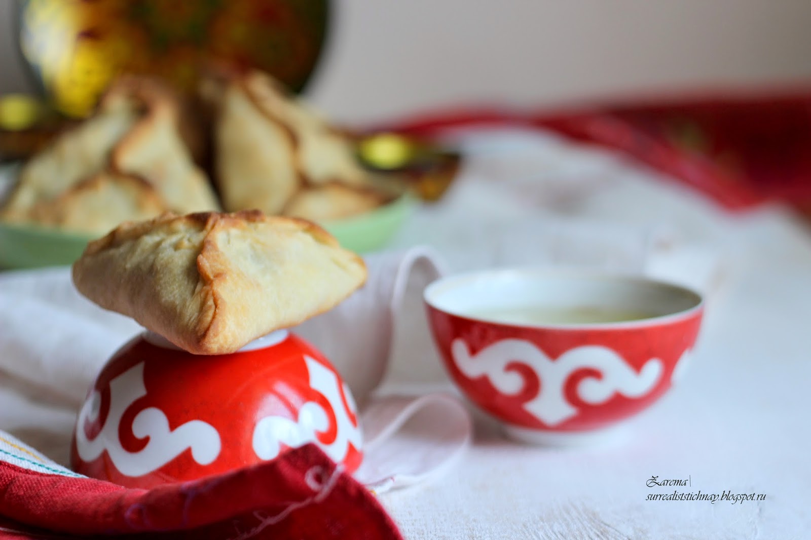 Приятного аппетита любимый. Открытки с пожеланием приятного аппетита. Приятного аппетита надпись в столовую. Приятного аппетита. Приятного аппетита на башкирском.