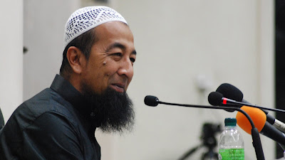 Video Ustaz Azhar Idrus Jangan Syak & Ragu Tentang Rezeki Kita Video Ustaz Azhar Idrus Jangan Syak & Ragu Tentang Rezeki Kita