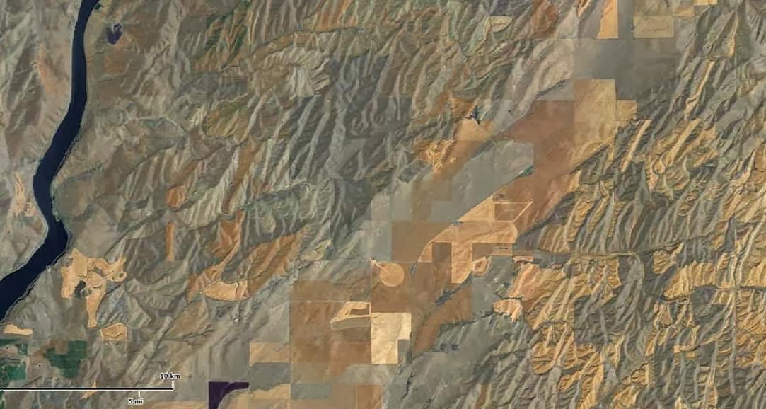 Reading the Washington Landscape Eureka Flat a Coulee Formed by Wind?