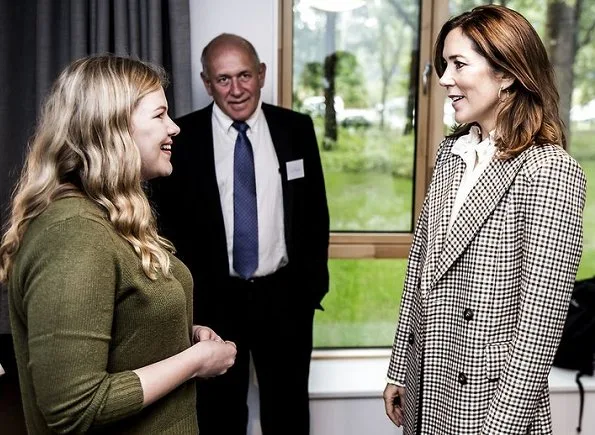 Crown Princess Mary wore striped long wool cashmere coat. Lyngby Campus of Technical University of Denmark #HighTechDTU