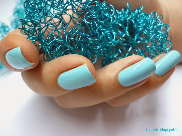  http://tiamels.blogspot.de/2013/07/nails-p2-volume-gloss-gel-look-polish.html