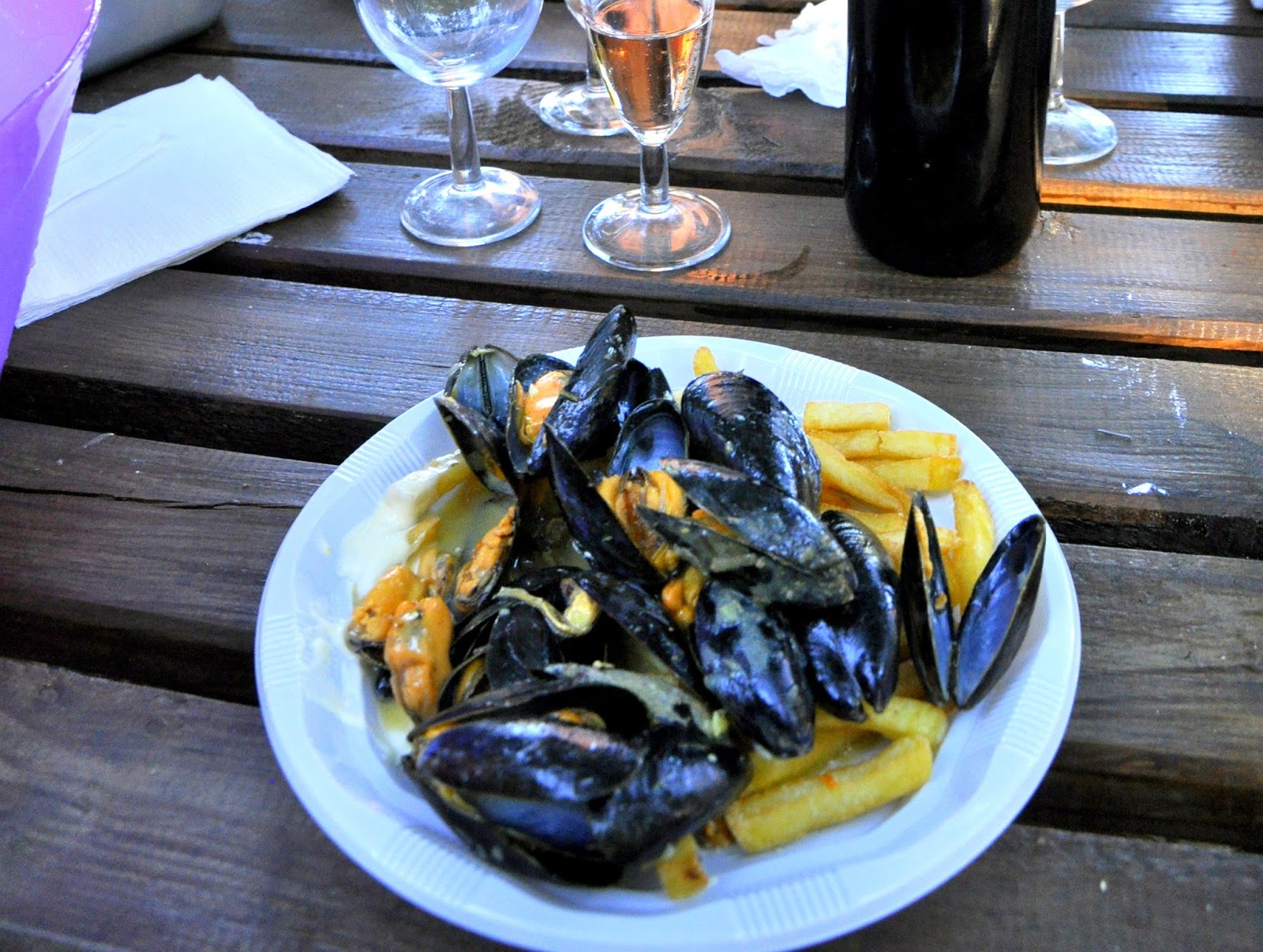 Magnon's Meanderings Moules/Frites.