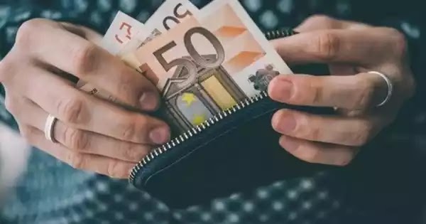 Κοινωνικό μέρισμα: Ανοίγει σήμερα η πλατφόρμα για τις αιτήσεις - Πως γίνεται η αίτηση βήμα προς βήμα Κοινωνικό μέρισμα: Ανοίγει σήμερα η πλατφόρμα για τις αιτήσεις - Πως γίνεται η αίτηση βήμα προς βήμα
