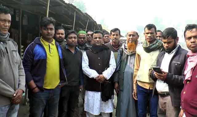 Mohammed Ali Akand has organized mass contact and road-map in Belkuchi বেলকুচিতে গণসংযোগ ও পথসভা করেছেন মোহাম্মাদ আলী আকন্দ