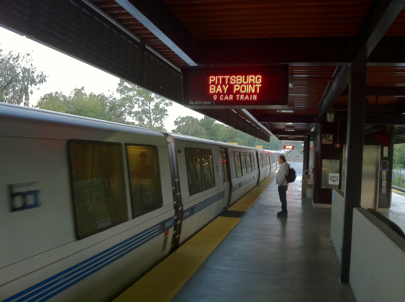 bart station emeryville