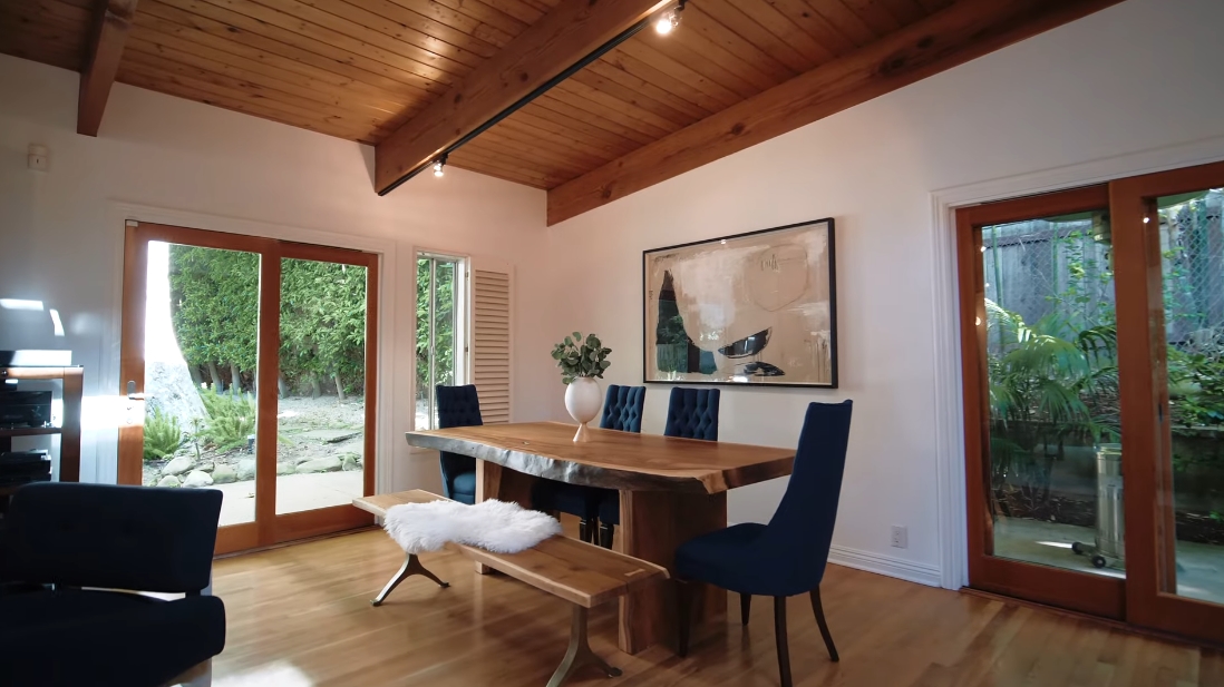 20 Interior Design Photos vs. Hollywood Hills Luxury Home Tour
