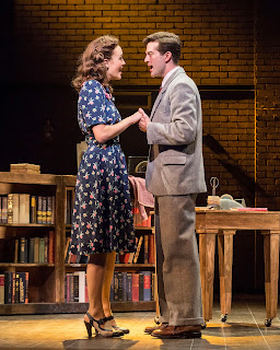 Review: Sun Is Gonna Shine for Bright Star at the Ahmanson  Image