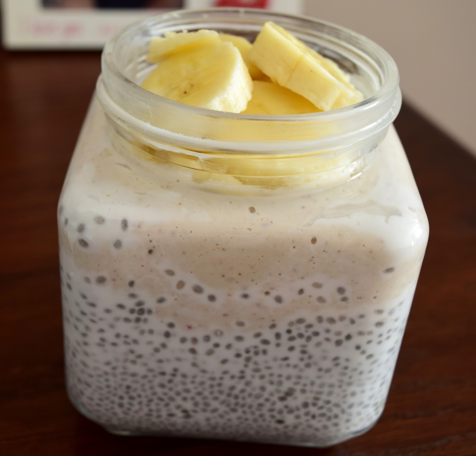 Kremowy pudding chia z awokado