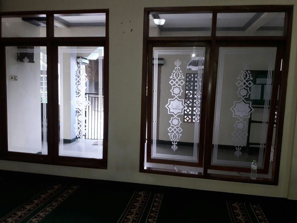 Cutting Sticker Kaca kalighrafi Mesjid - 212 Sticker 