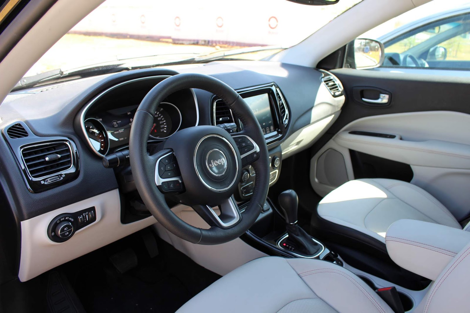 Jeep Compass x Honda HRV comparativo preço, consumo