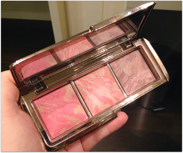 Hourglass Ambient blush palette