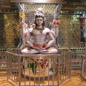 Arulmigu Sri Raja Kaliamman Temple – the Glass Temple of Johor Bahru, Malaysia