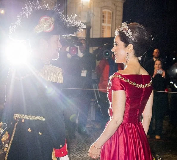 Crown Princess Mary wore Soeren le Schmidt dress, Princess Marie wore Rikke Gudnitz dress and tiara. Princess Elisabeth by Order of the Elephant