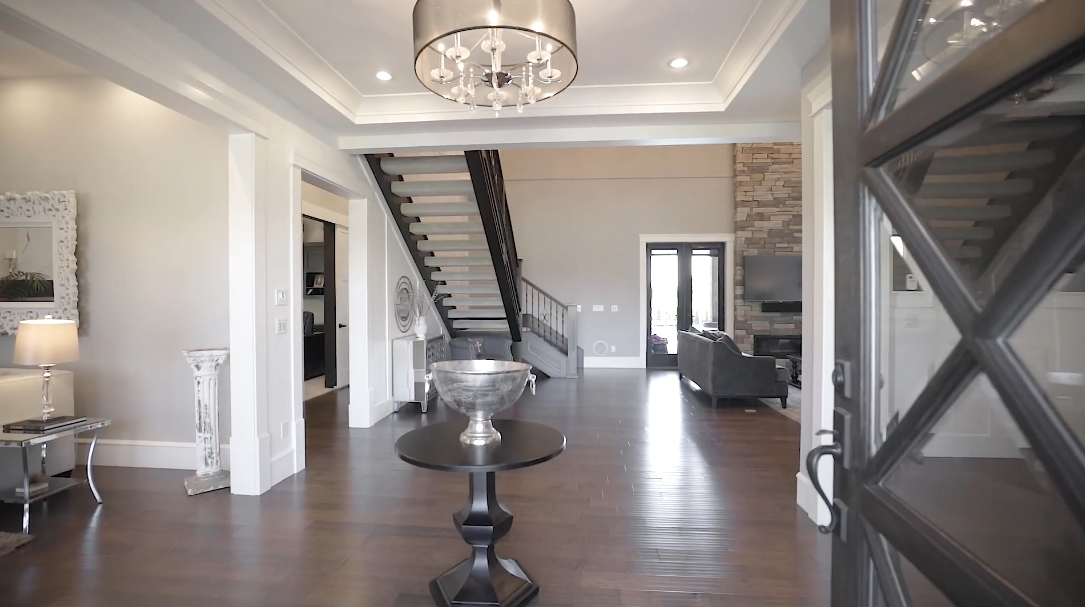 57 Interior Design Photos vs. 319 184 St, Surrey, BC Luxury Home Tour