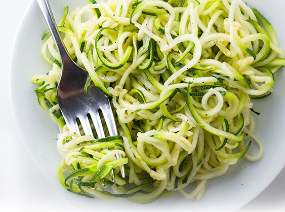 Simple Low Carb Zucchini Noodles Recipe Simple Low Carb Zucchini Noodles Recipe