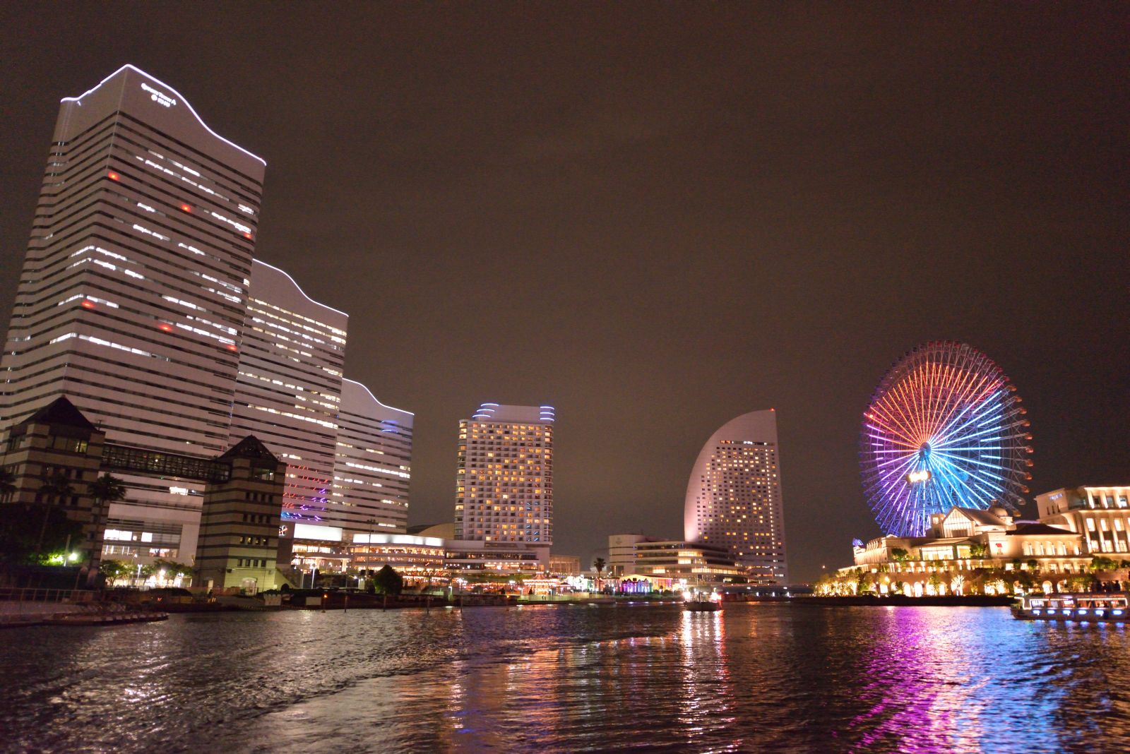 tmp Yokohama Sea Bass Illumination Cruise